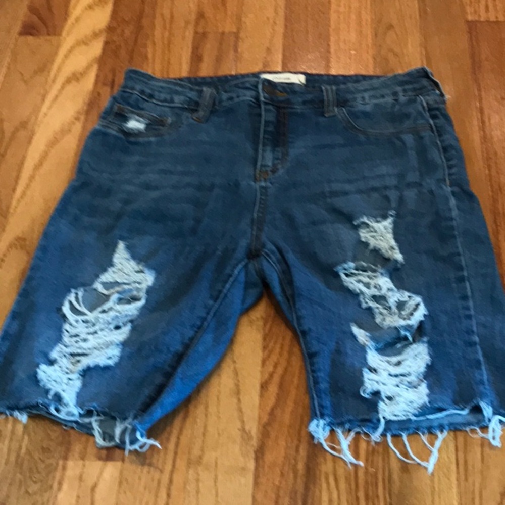 Bermuda denim Shorts~🔵